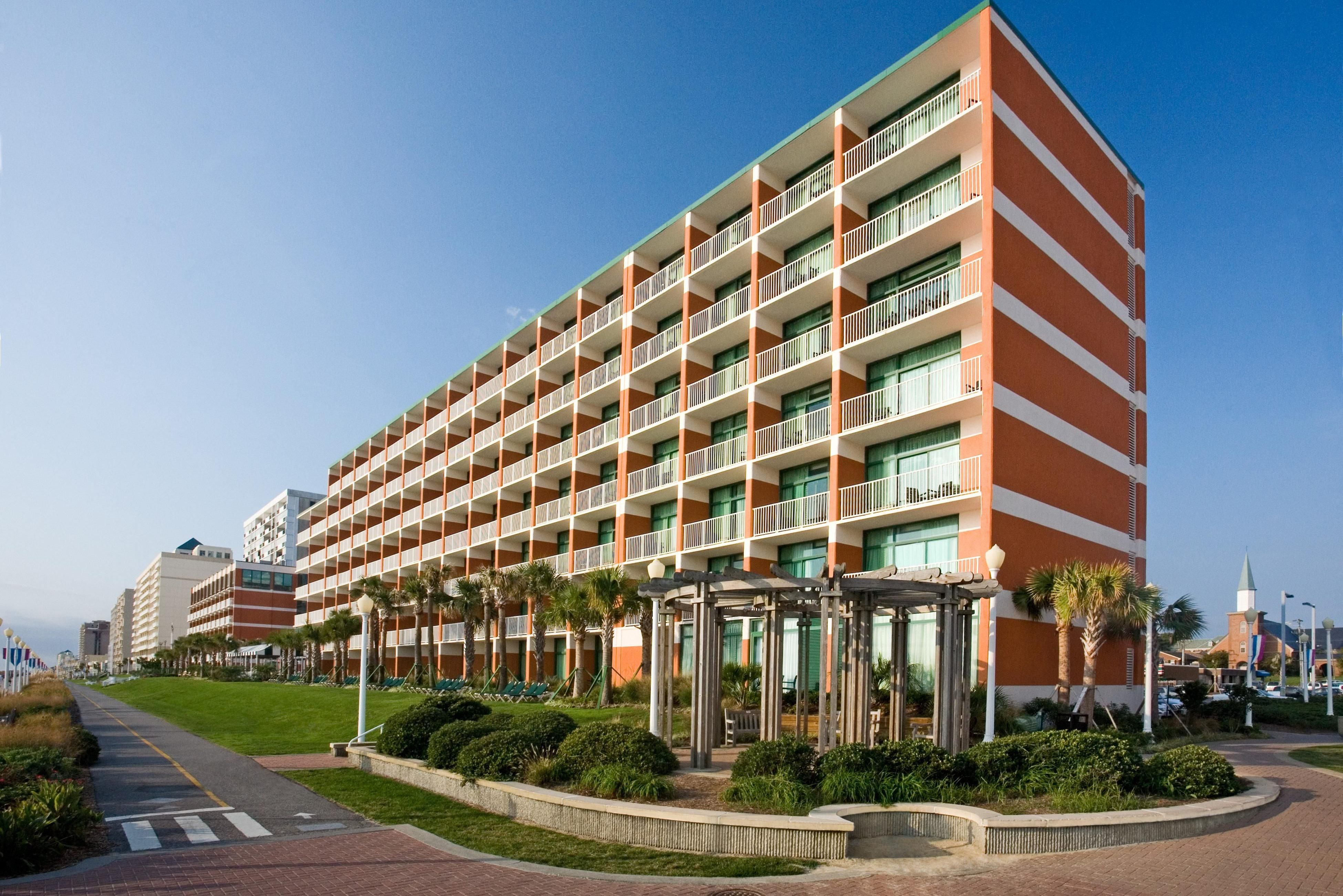 cropped-holiday-inn-hotel-and-suites-virginia-beach-3898637421-4x3-5.jpg